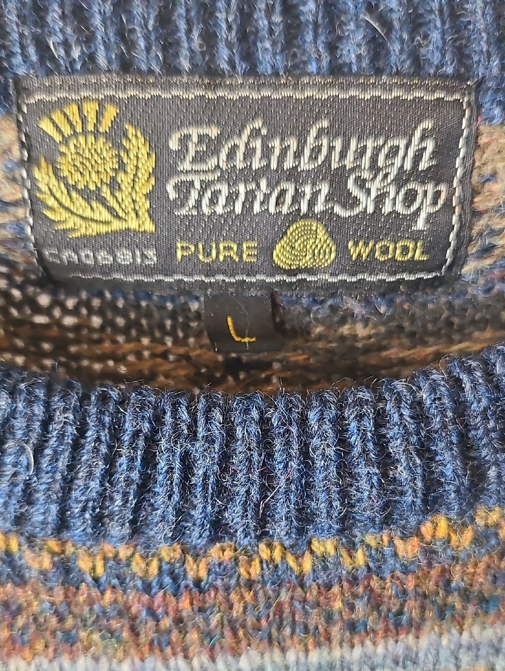 Edinburgh Tartan Shop Men’s Size L Pure Wool Sweater Long Sleeve-Crew Neck - Picture 2 of 4